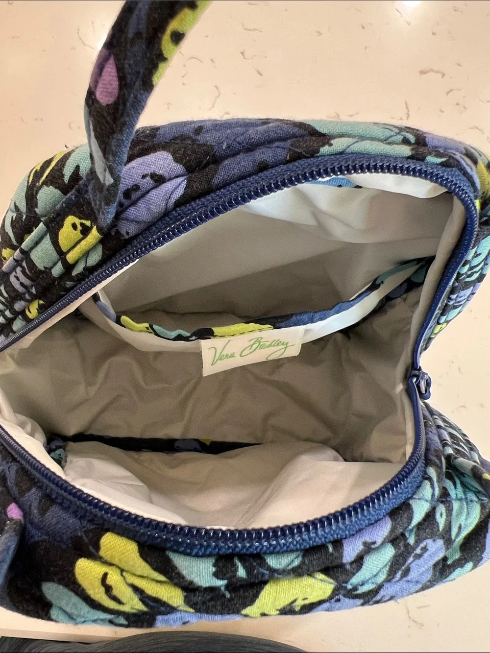 Vera Bradley Lunch Bunch Indigo Pop Quilted Lunch Bag Retired Floral